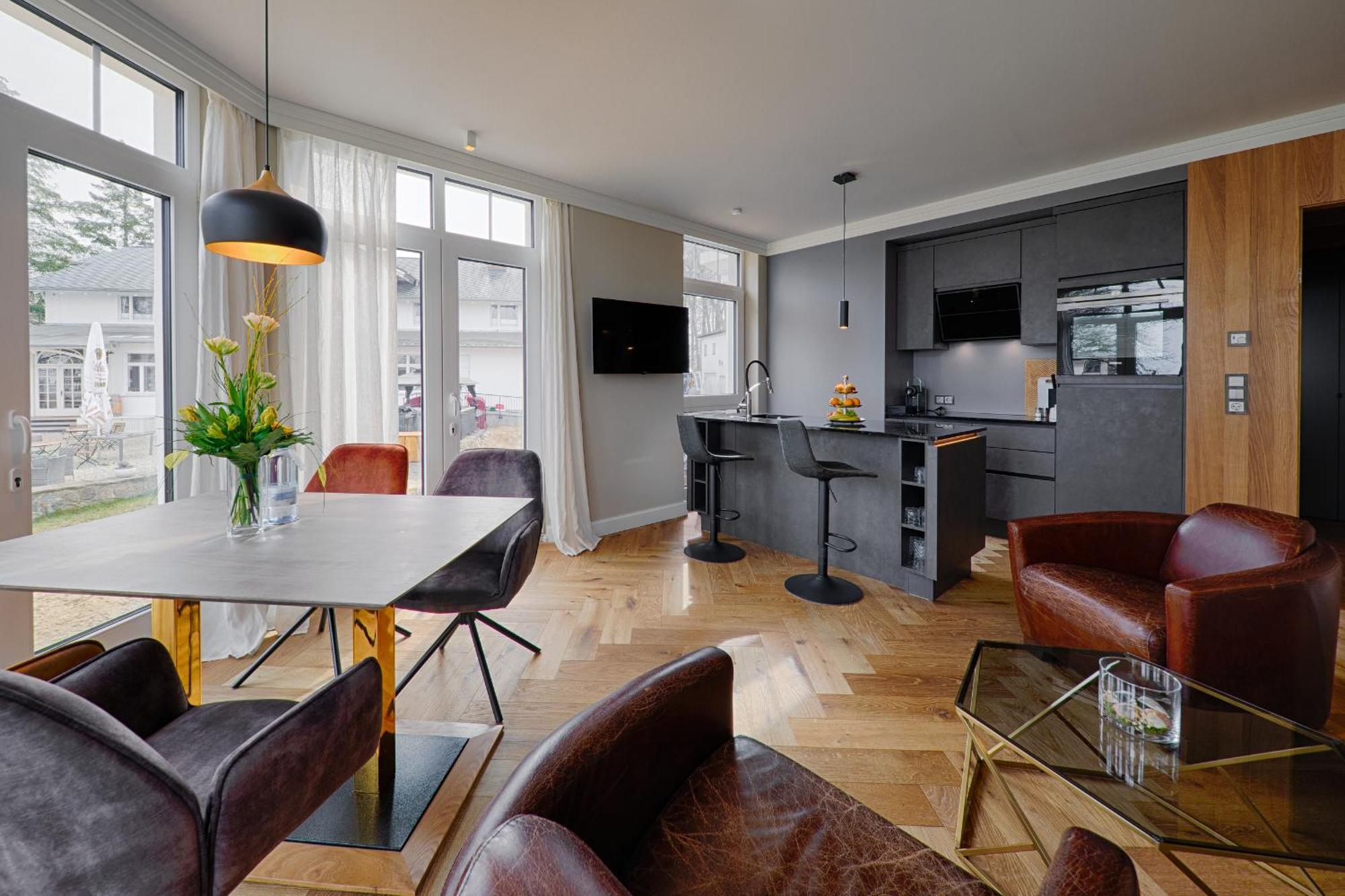 Meeressterne Schlossappartements Heringsdorf מראה חיצוני תמונה